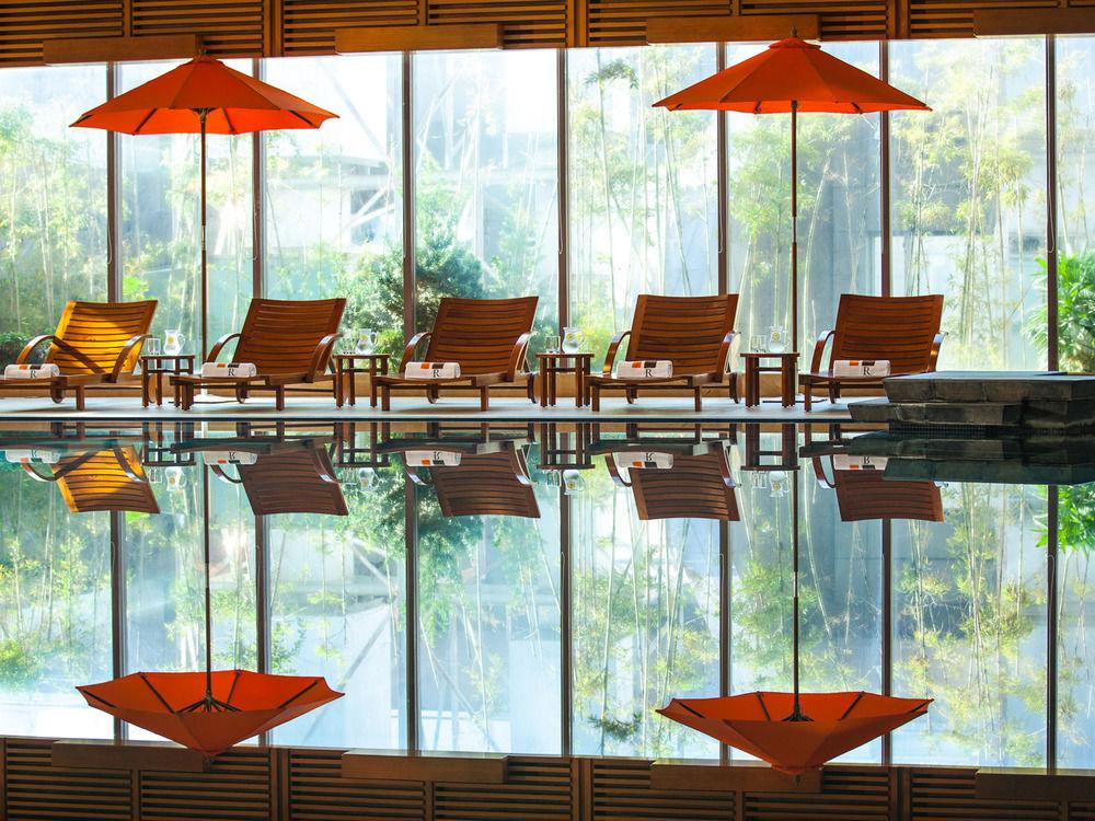 Renaissance Wuhan Hotel Zewnętrze zdjęcie