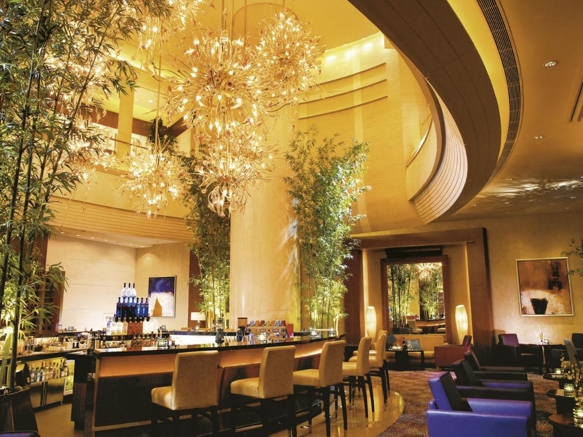 Renaissance Wuhan Hotel Zewnętrze zdjęcie