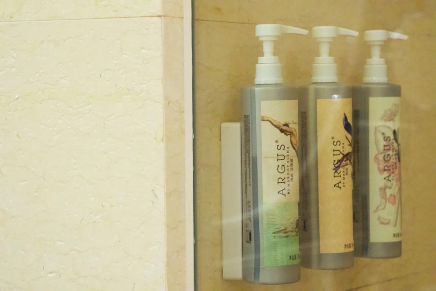 Renaissance Wuhan Hotel Zewnętrze zdjęcie
